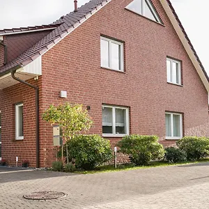 Modernes Stadthaus | Parkplatz | Wifi | Bad&dusche | Küche Apartment Hannover